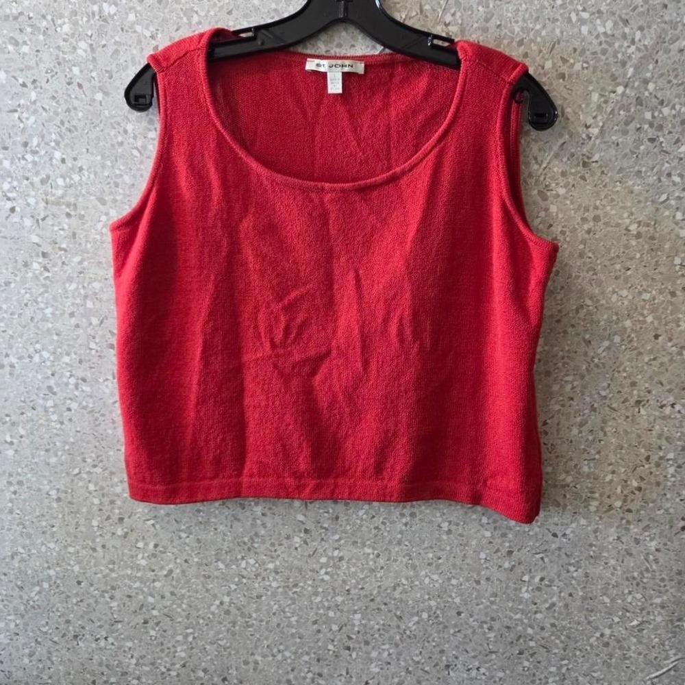 St. John Sleeveless Red top # St John #redtop